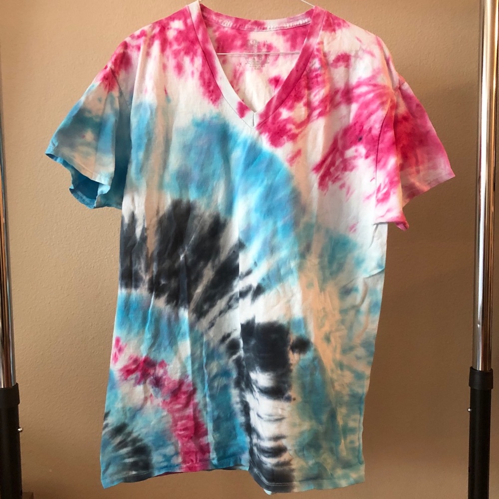 Hand Tie Dyed V Neck T Shirt NWOT